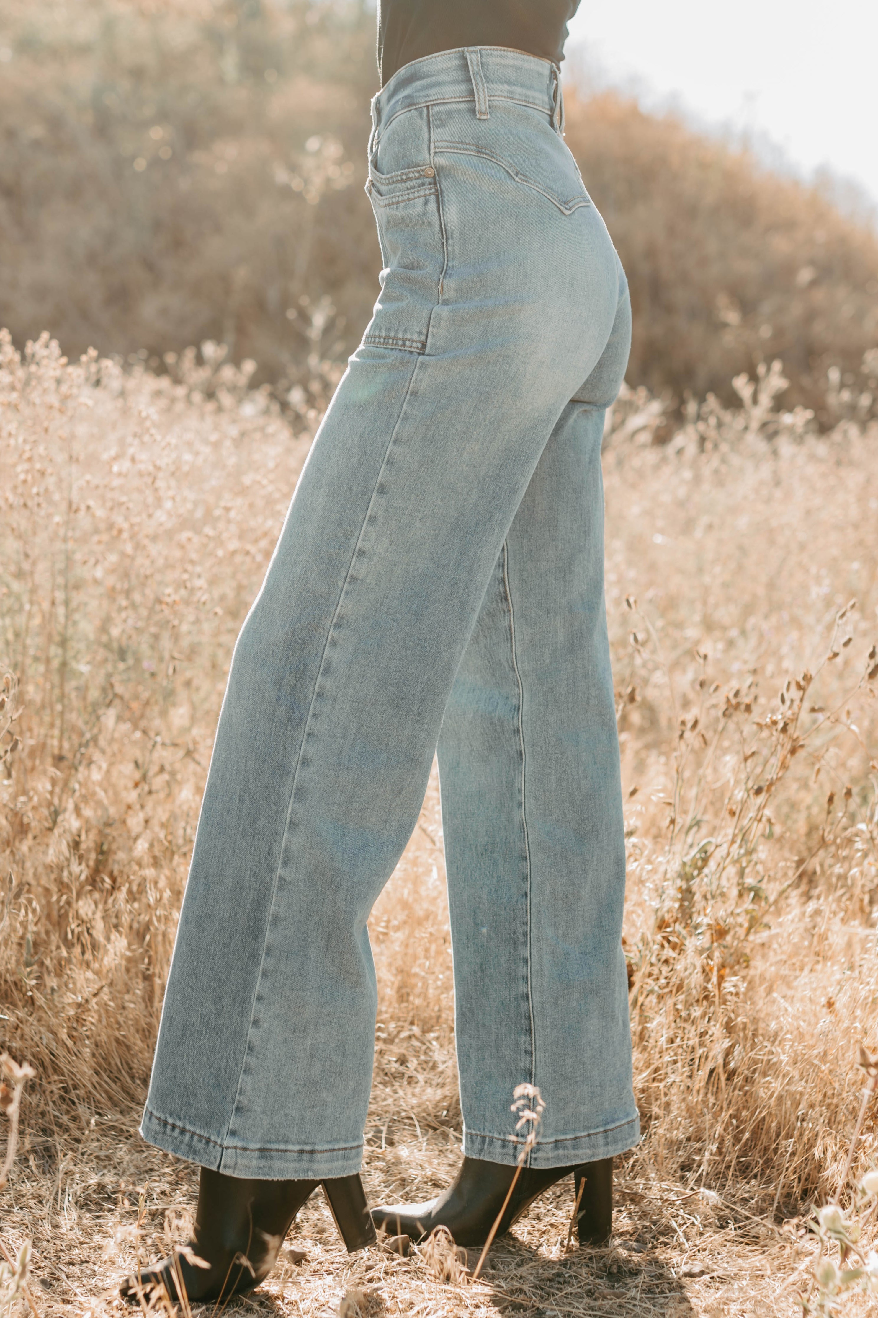Kiera Tummy Control Wide Leg Saige Denim Jeans (Medium)
