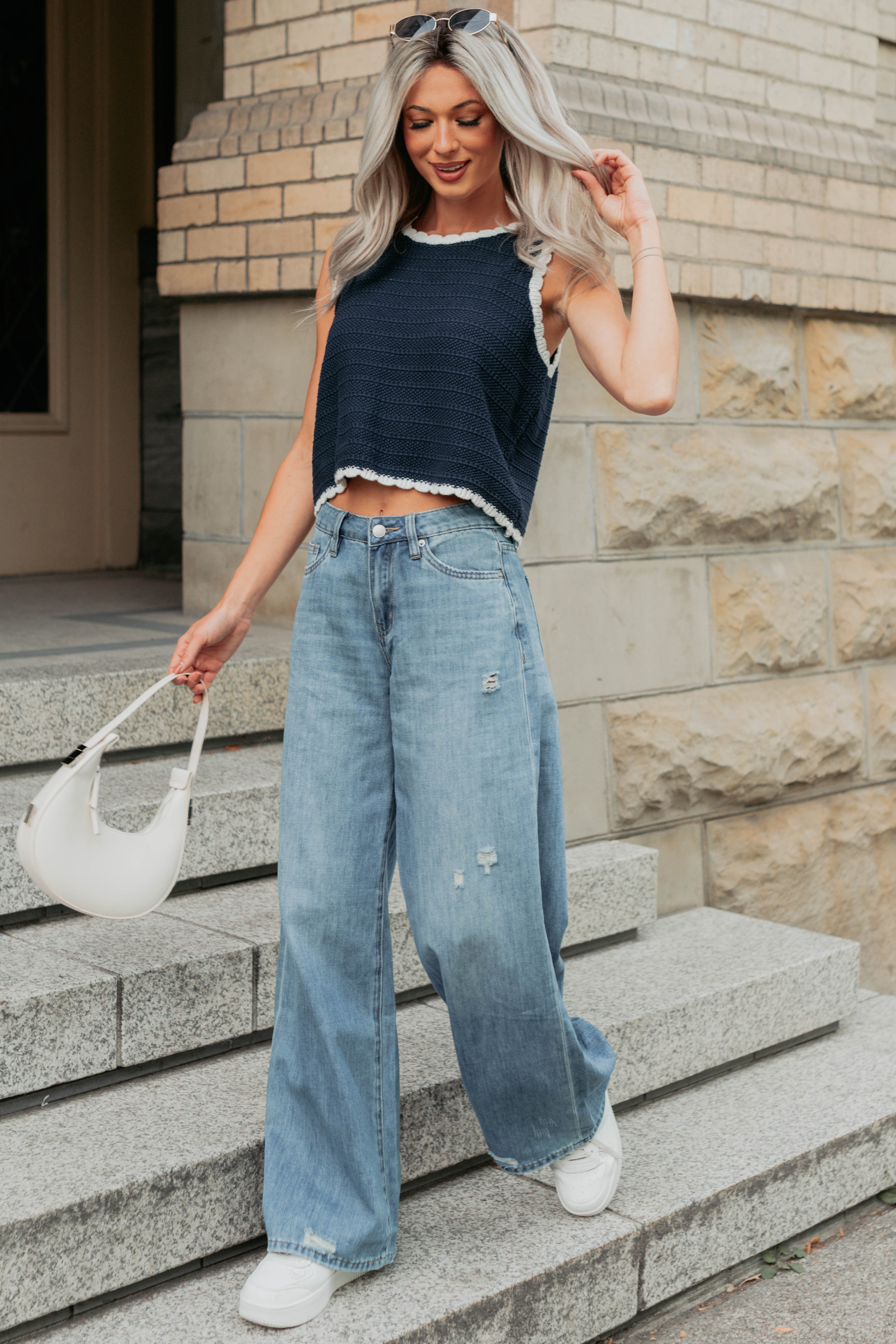 Keep It Up Scallop Trim Sleeveless Knit Top (Navy/Cream)