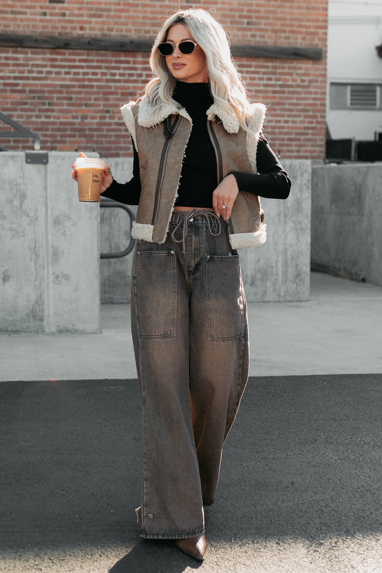 Hattie Wide Leg Washed Very J Jeans (Brown)