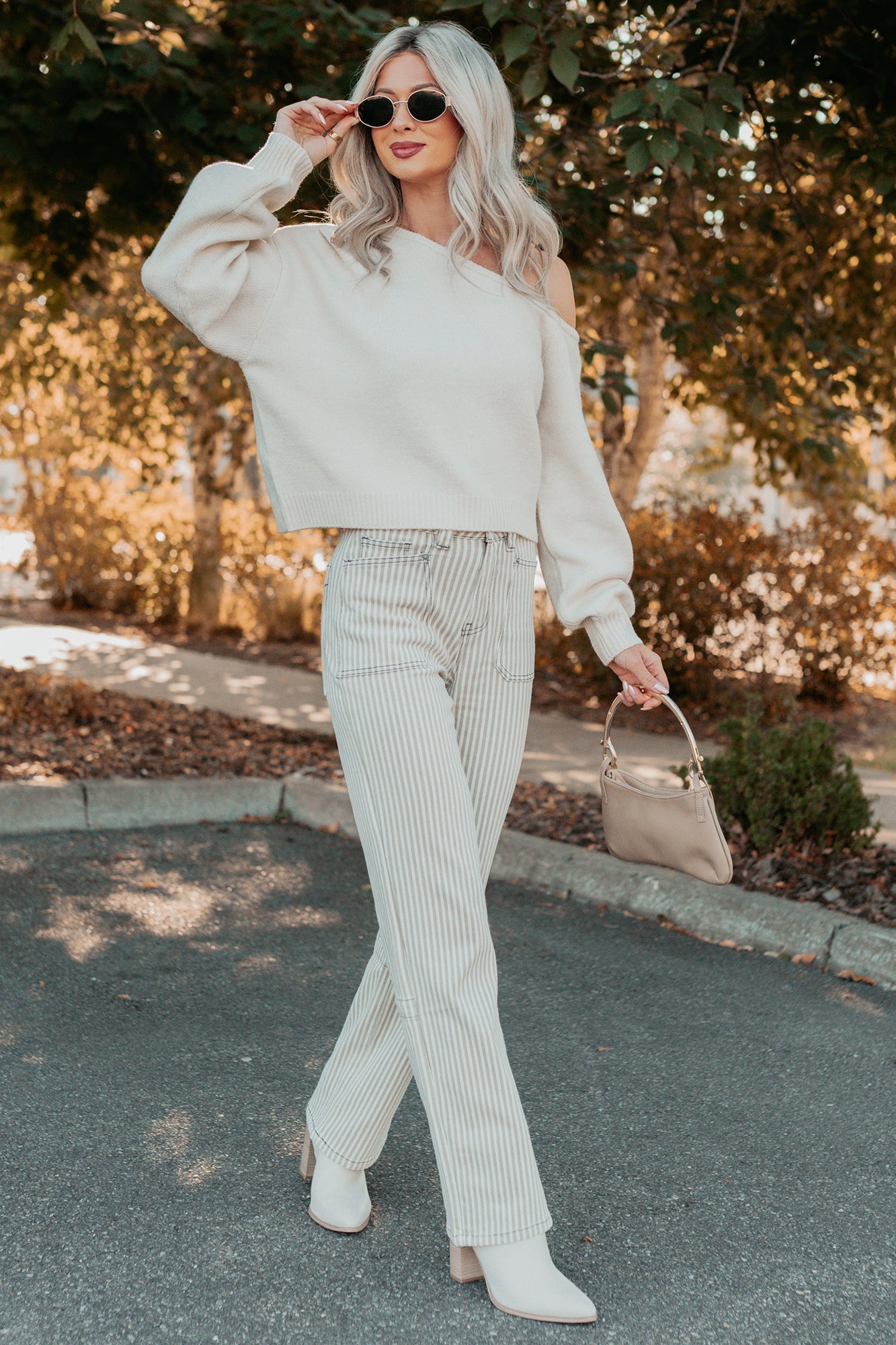 Into Your Arms One-Shoulder Knit Sweater (Cream)