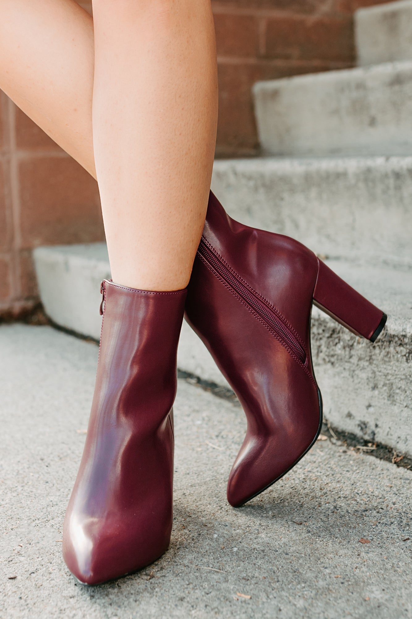 Letting Glow Block Heel Pointed Booties (Burgundy)