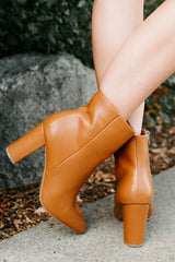 Letting Glow Block Heel Pointed Booties (Camel)