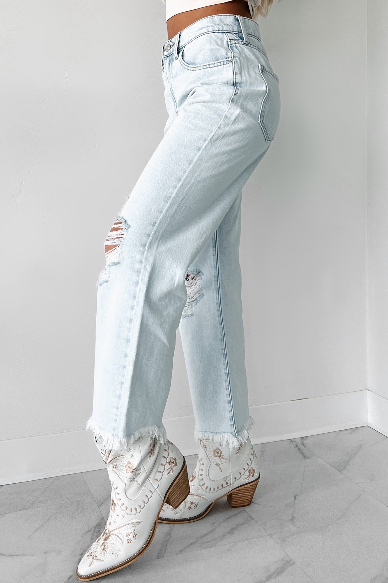 DOORBUSTER Anthony High Rise Distressed Sneak Peek Crop Jeans (Light Acid)