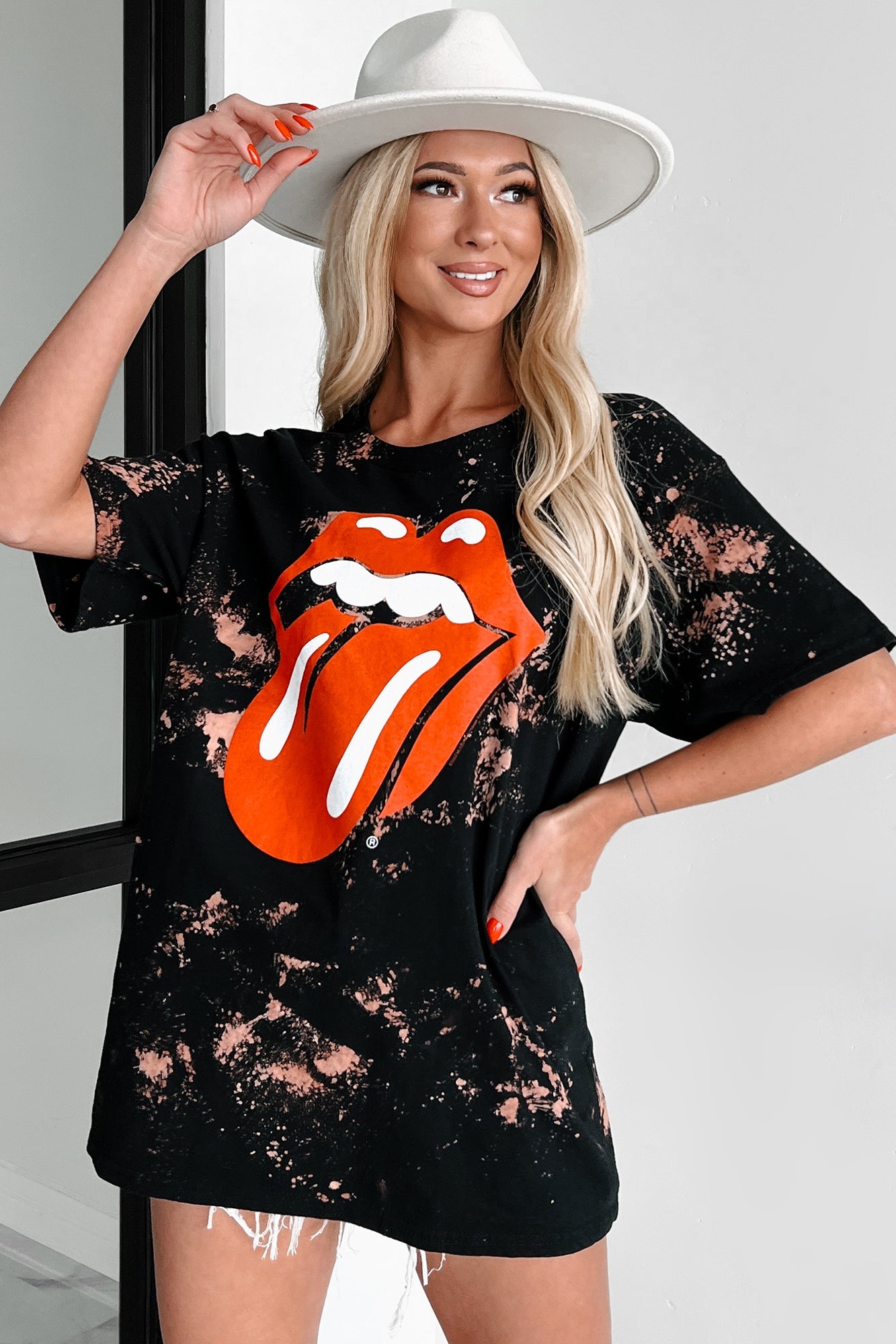 Born To Rock Bleached Graphic T-Shirt (Black)