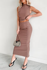 Elegant Charm Ribbed Knit Two-Piece Skirt Set (Mink)