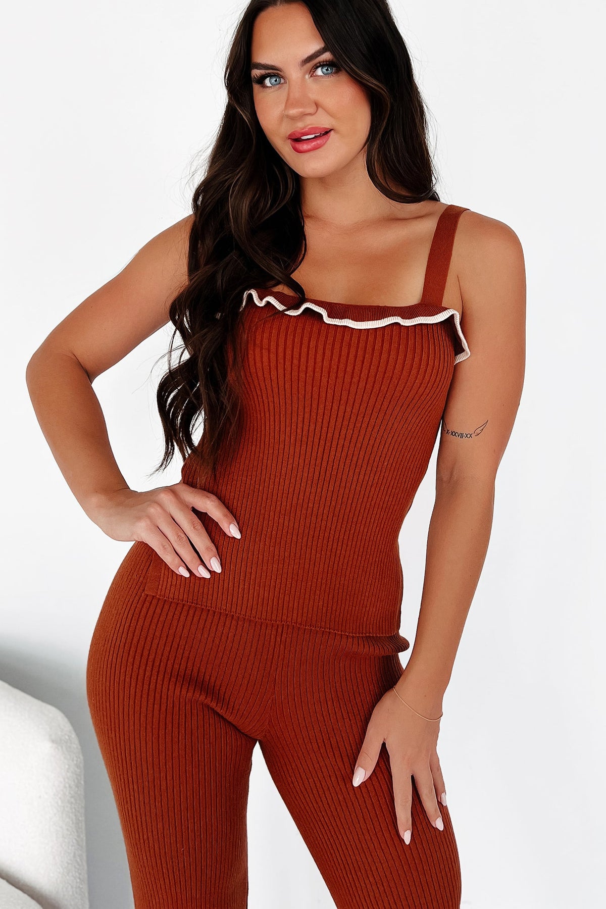 Crisp Leaves Ribbed Knit Tank Top (Rust)