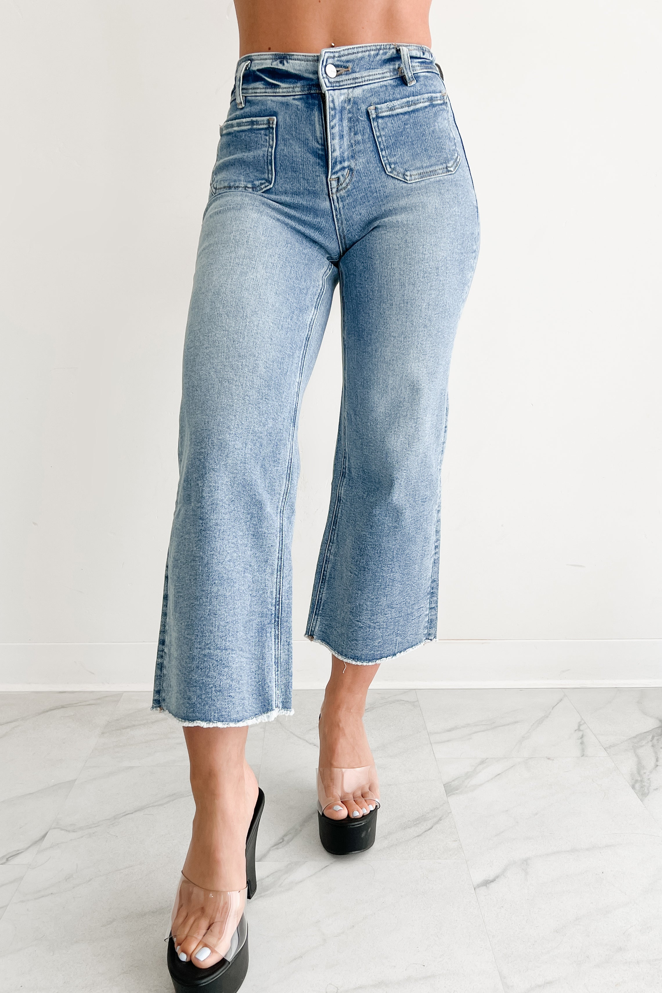 Louisa Wide Cropped Mica Denim Jeans (Light Wash)