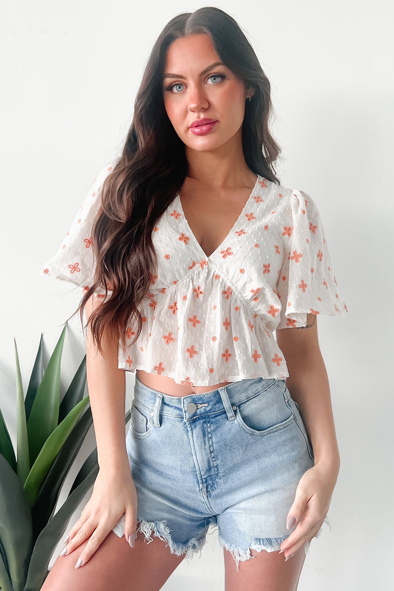 Irresistible Feelings Flutter Sleeve V-Neck Top (White/Coral)