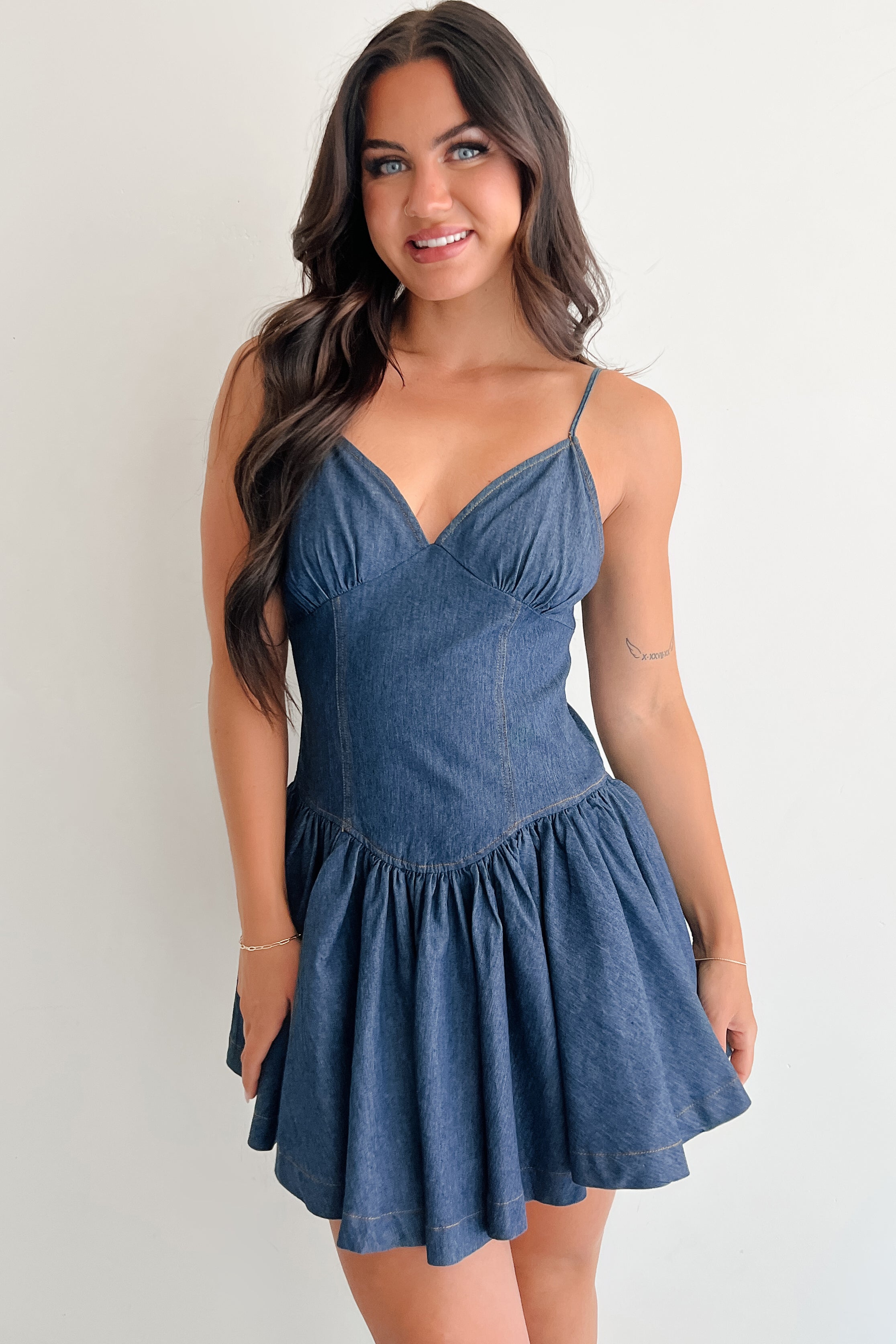Bursting Bold Sleeveless Denim Mini Dress (Dark)