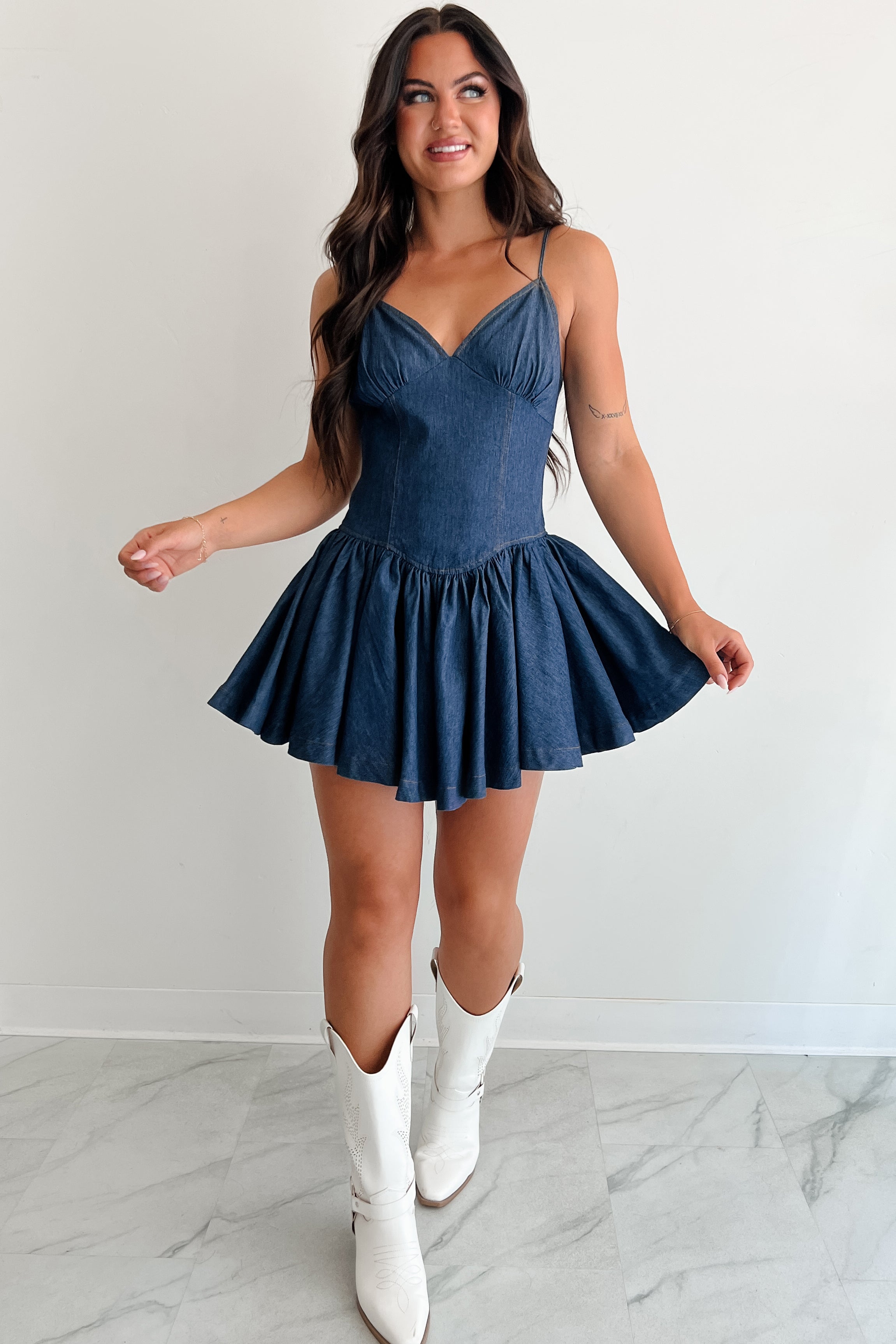 Bursting Bold Sleeveless Denim Mini Dress (Dark)