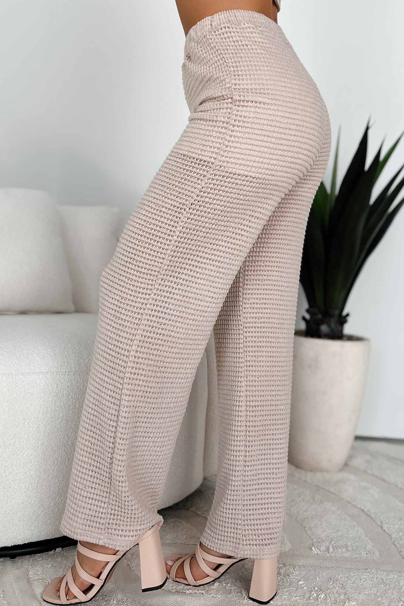 Casual Outlook Waffle Knit Crop Top & Pants Set (Taupe)