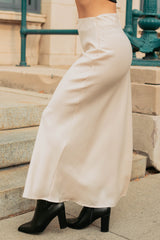 Chic Knows Best Textured Maxi Skirt (Champagne)