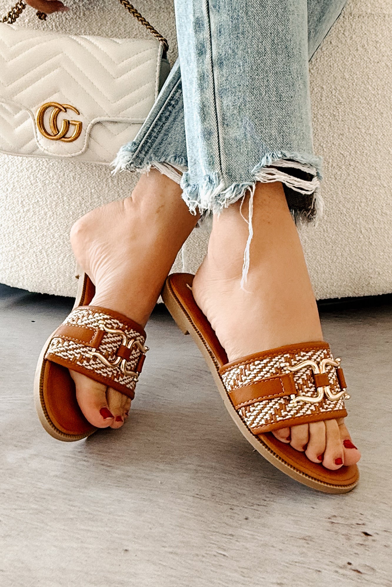 Full Look Ahead Raffia Horsebit Sandals (Tan)