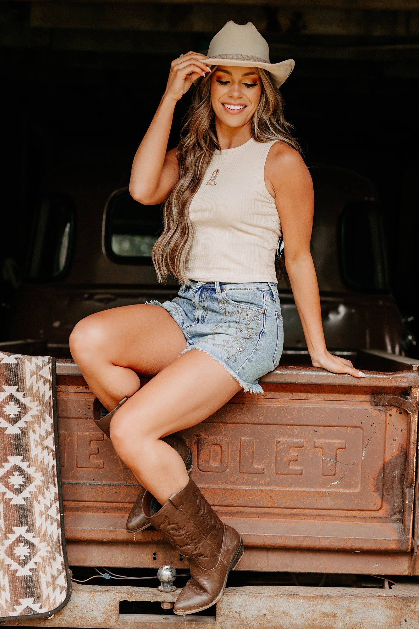 Somewhere Still Boot Embroidered Tank Top (Taupe)