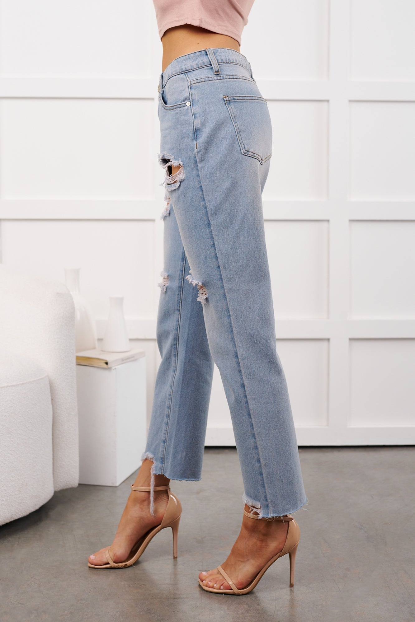 Boone High Rise Distressed Mom Jeans (Light Denim)