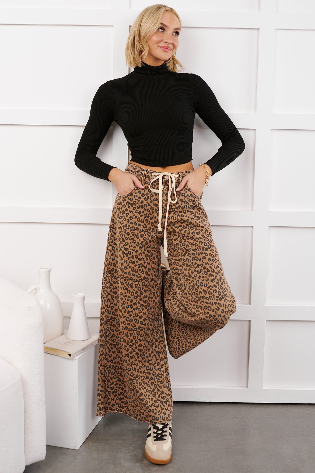 Simply Divine Ribbed Turtle Neck Crop Top (Black)