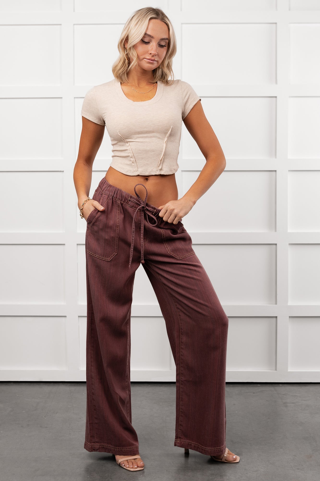 Cherry Lane Drawstring Wide Leg Pants (Matisse)