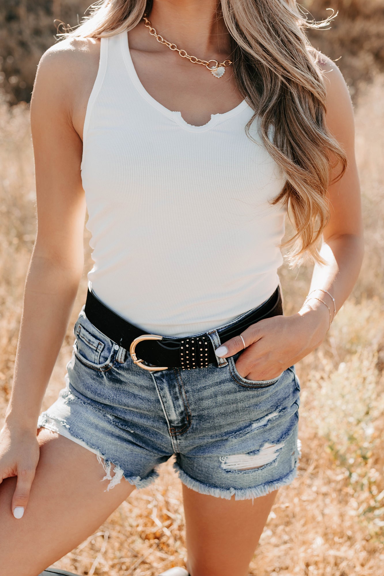 Daily Icon Notched Signature 8 Rib Knit Tank (Off White)
