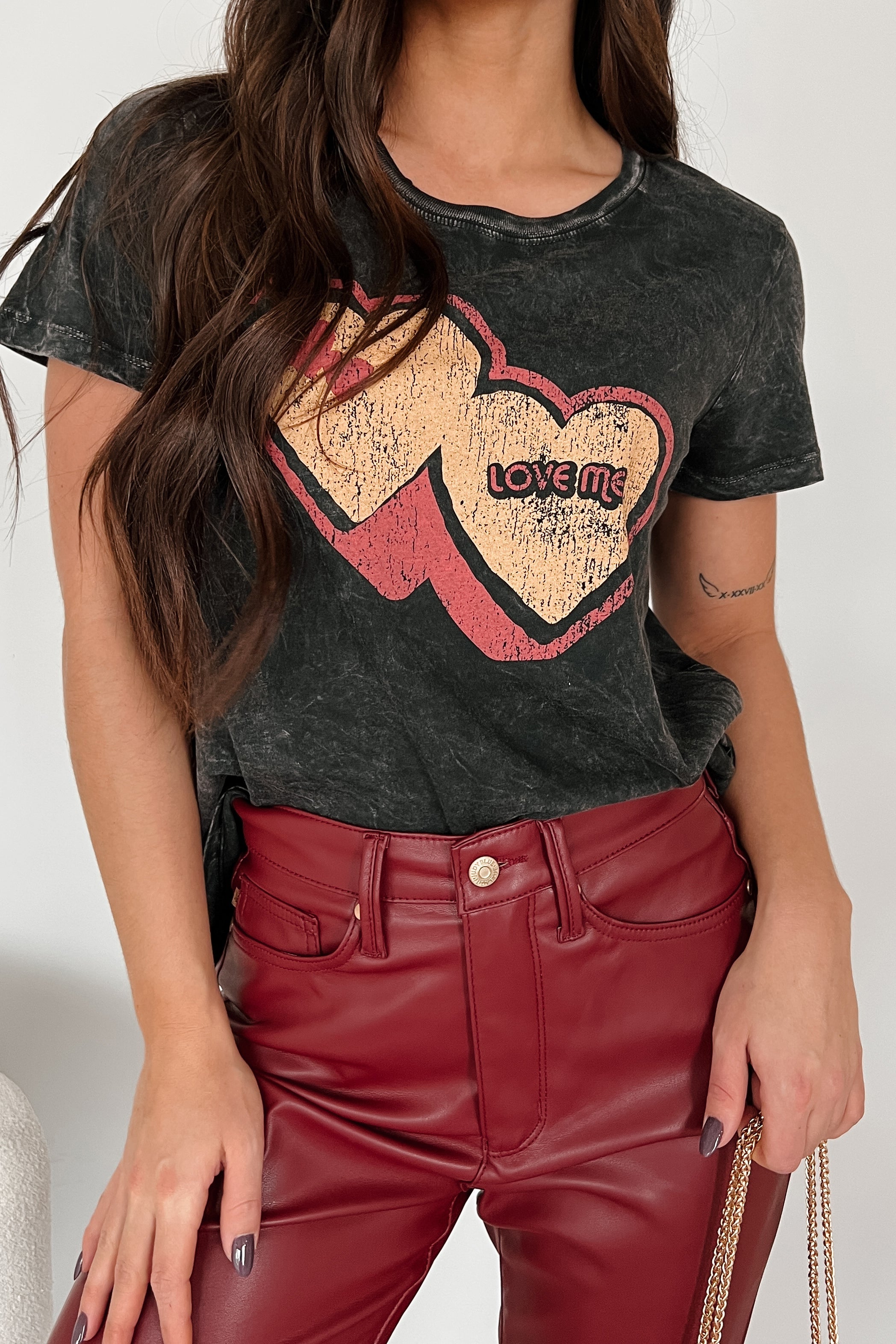 "Love Me" Mineral Wash Graphic Top (Charcoal)