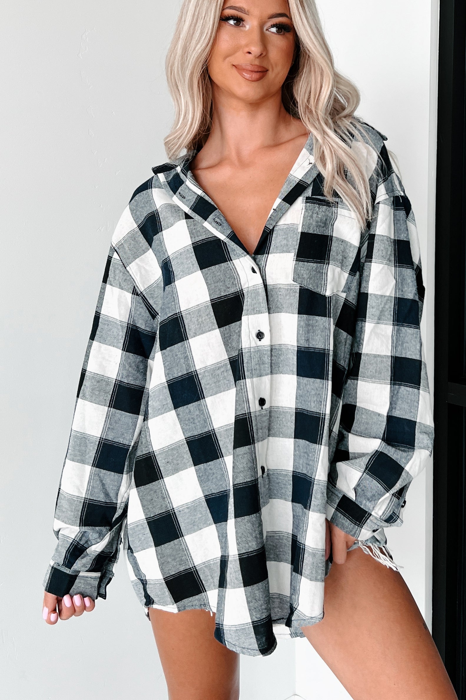Just Being Myself Oversized Plaid Linen Shirt (Navy)