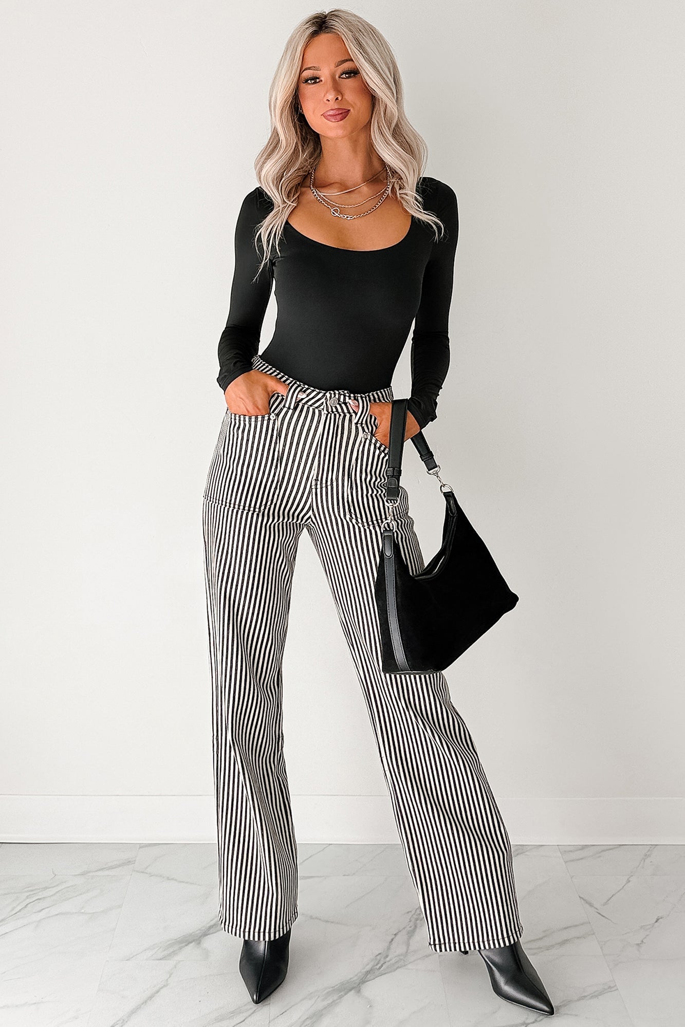 Soft Horizon Long Sleeve Scoop Neck Bodysuit (Black)