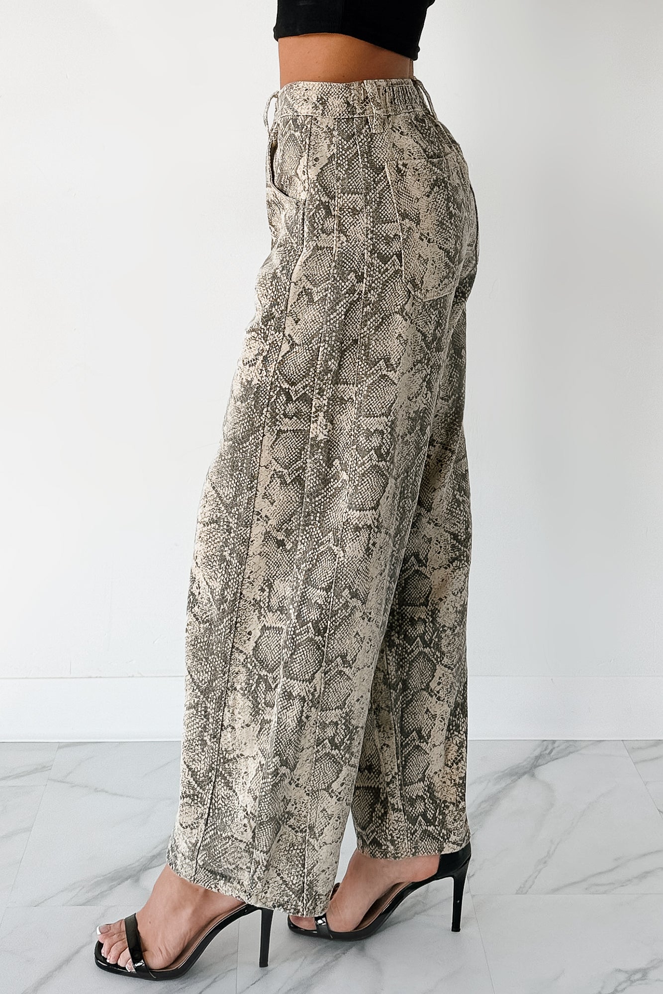 Hale Barrel Leg Very J Animal Print Jeans (Beige Snake)