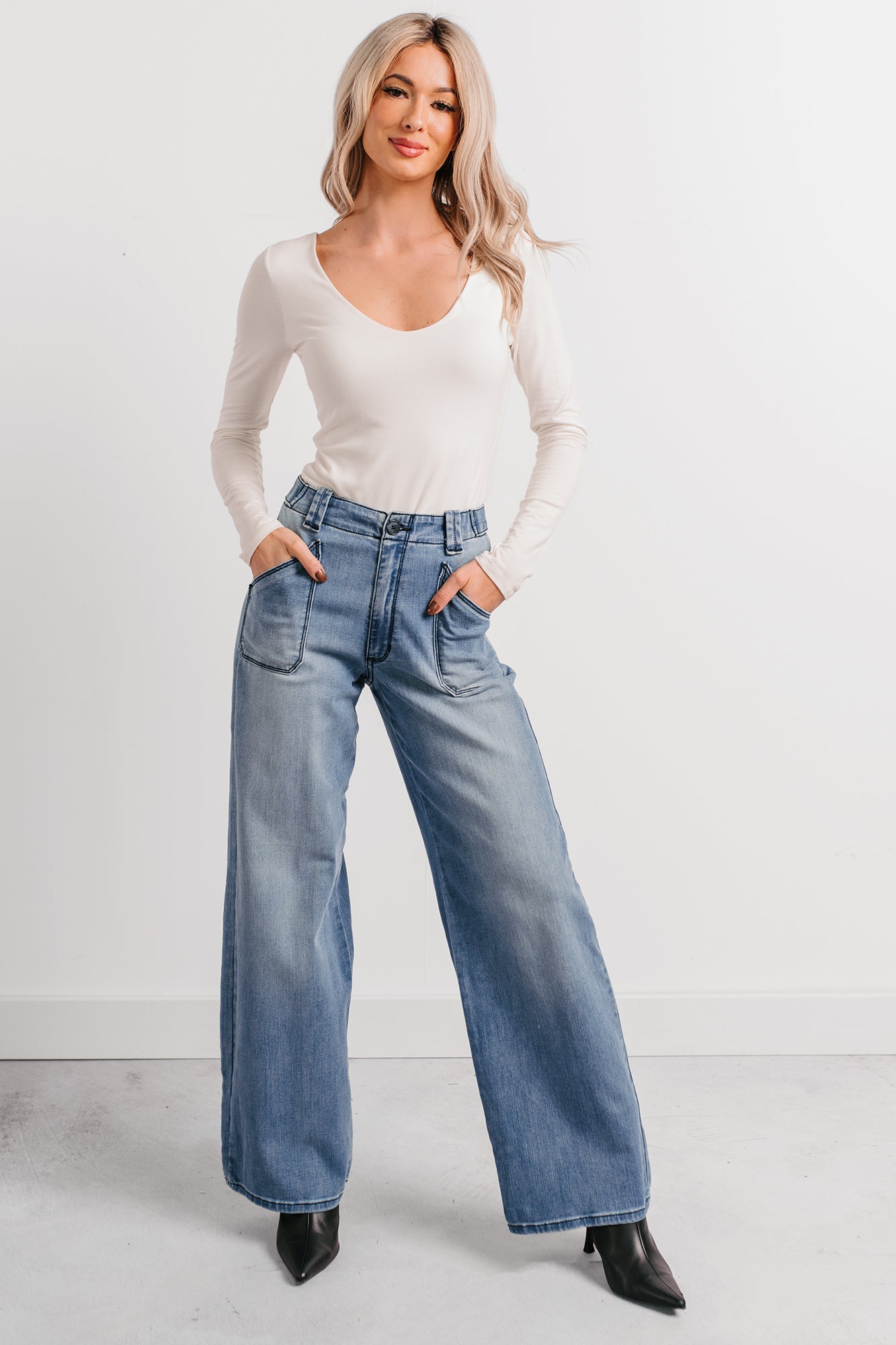 Betty Non-Distressed High Rise Wide Leg Sneak Peek Jeans (Medium Light)