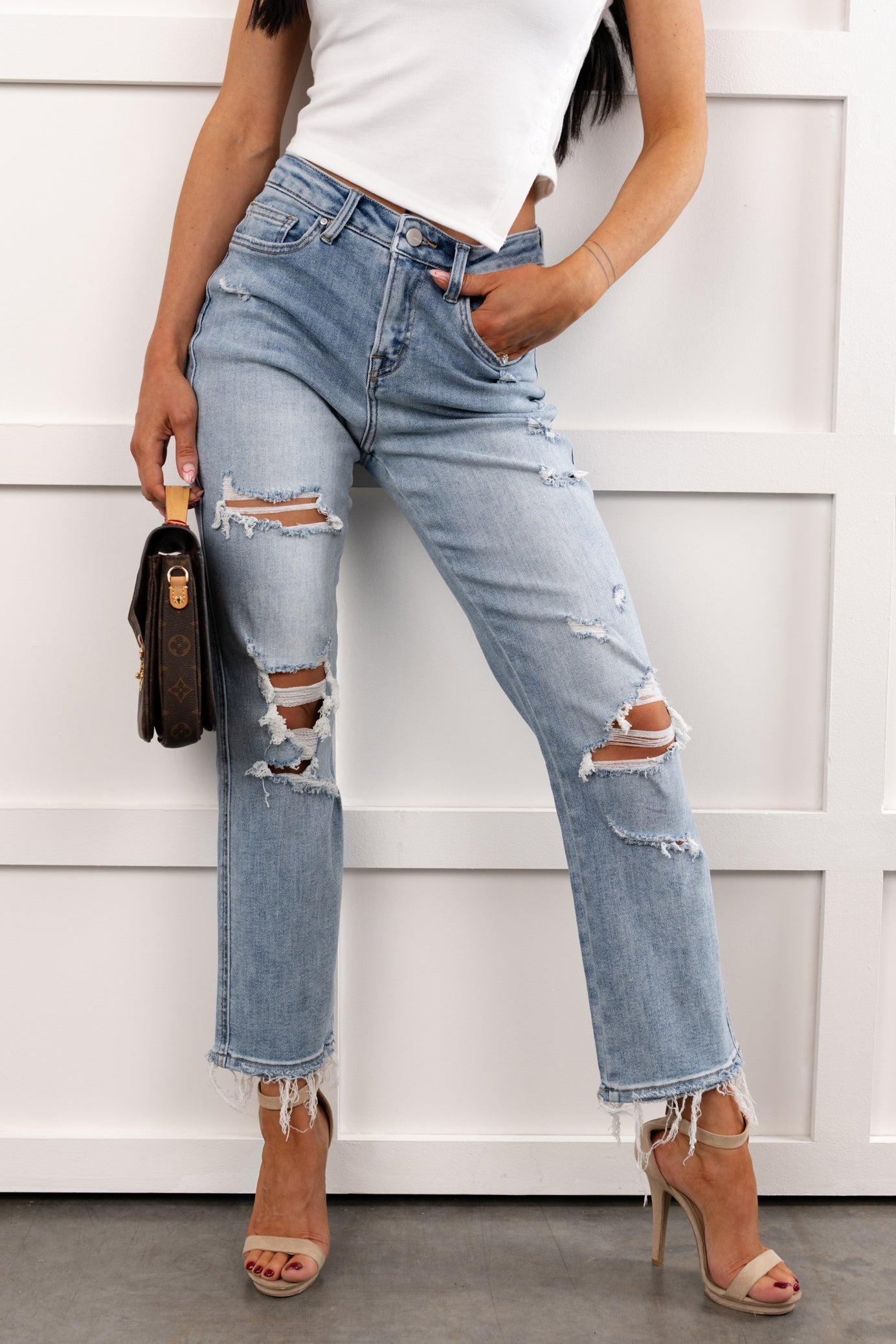 Lawrence Ripped Mica Denim Crop Jeans (Lunaria)