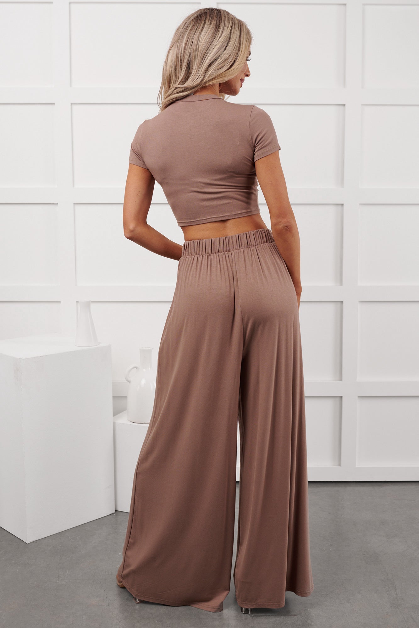 Always True Crop Top Wide Leg Pants Set (Dark Taupe)