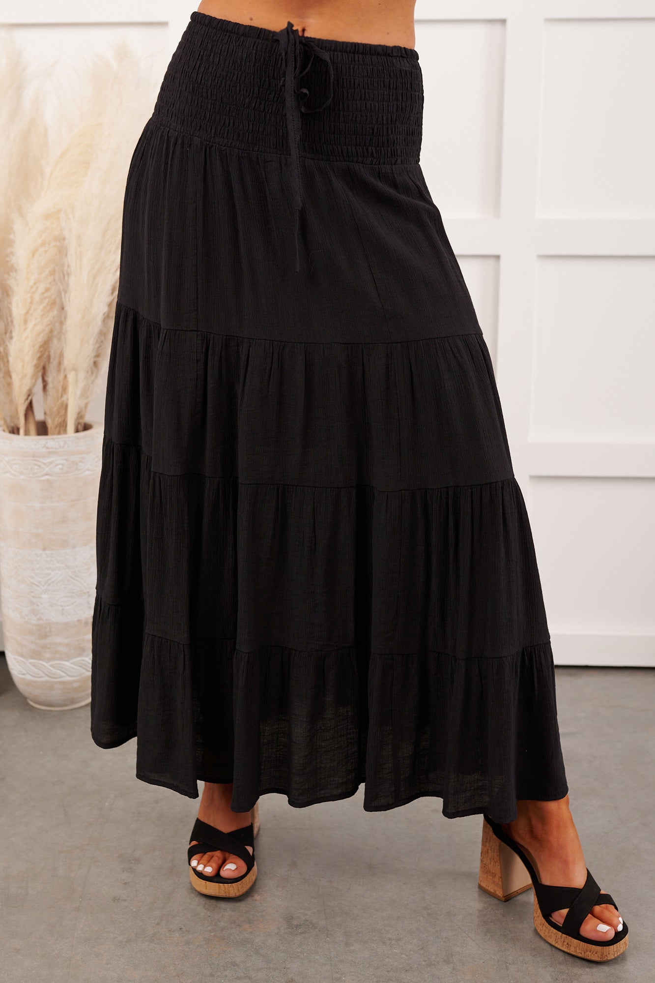 Free Falling Tiered Maxi Skirt (Black)
