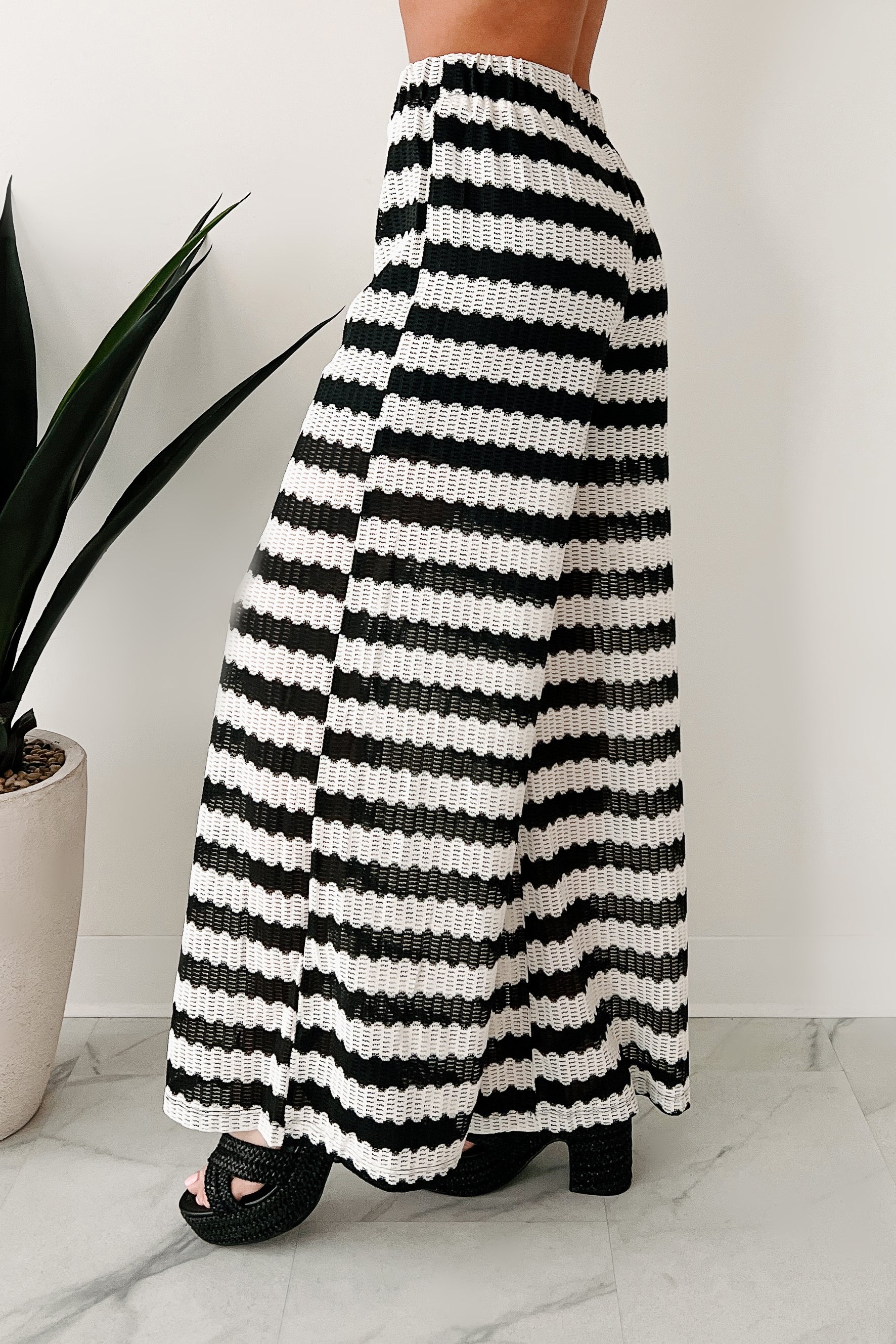 Breezy Not Busy Wide Leg Crochet Pants (Ivory/Black)