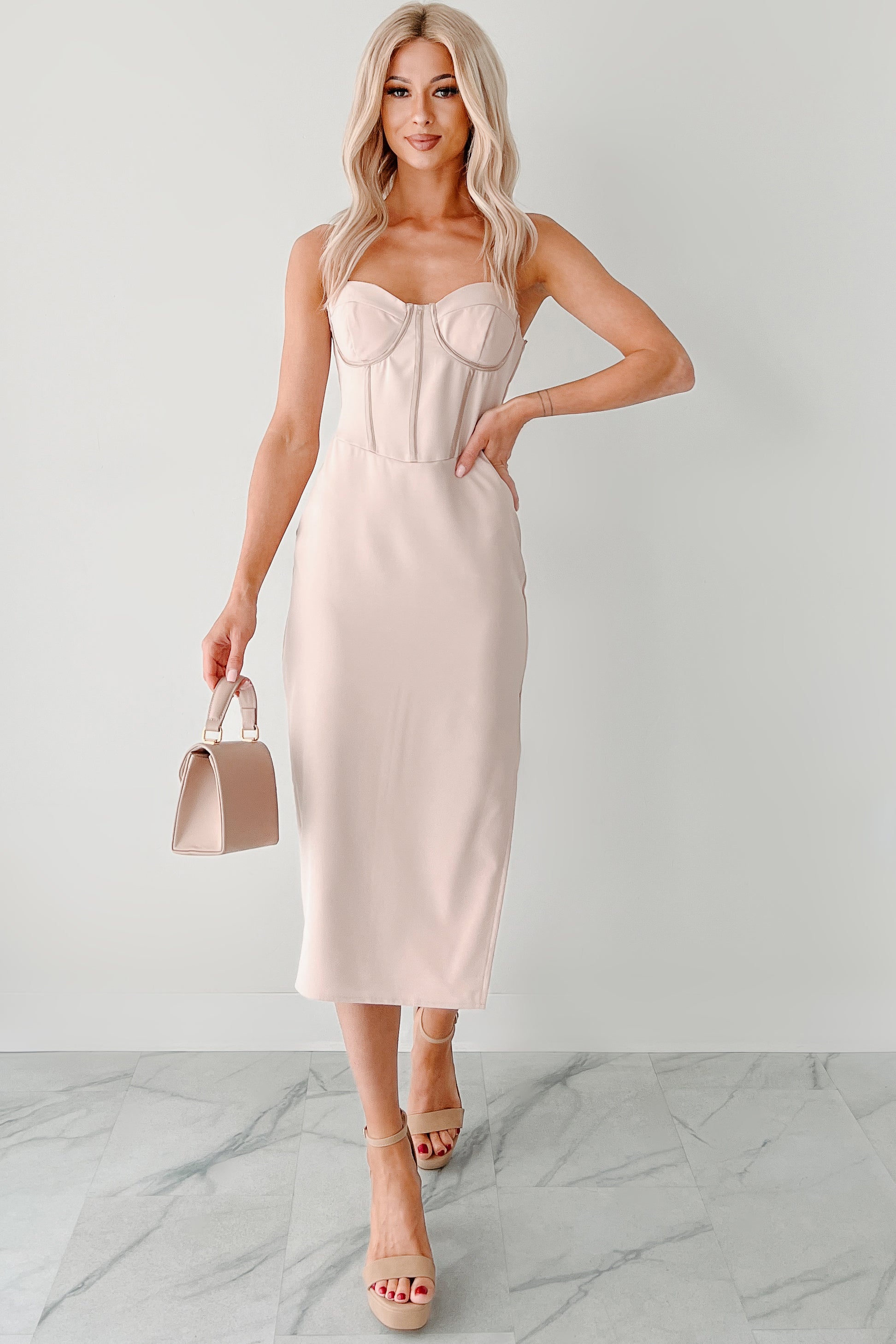Truly Amazing Sweetheart Midi Dress (Pale Rose)