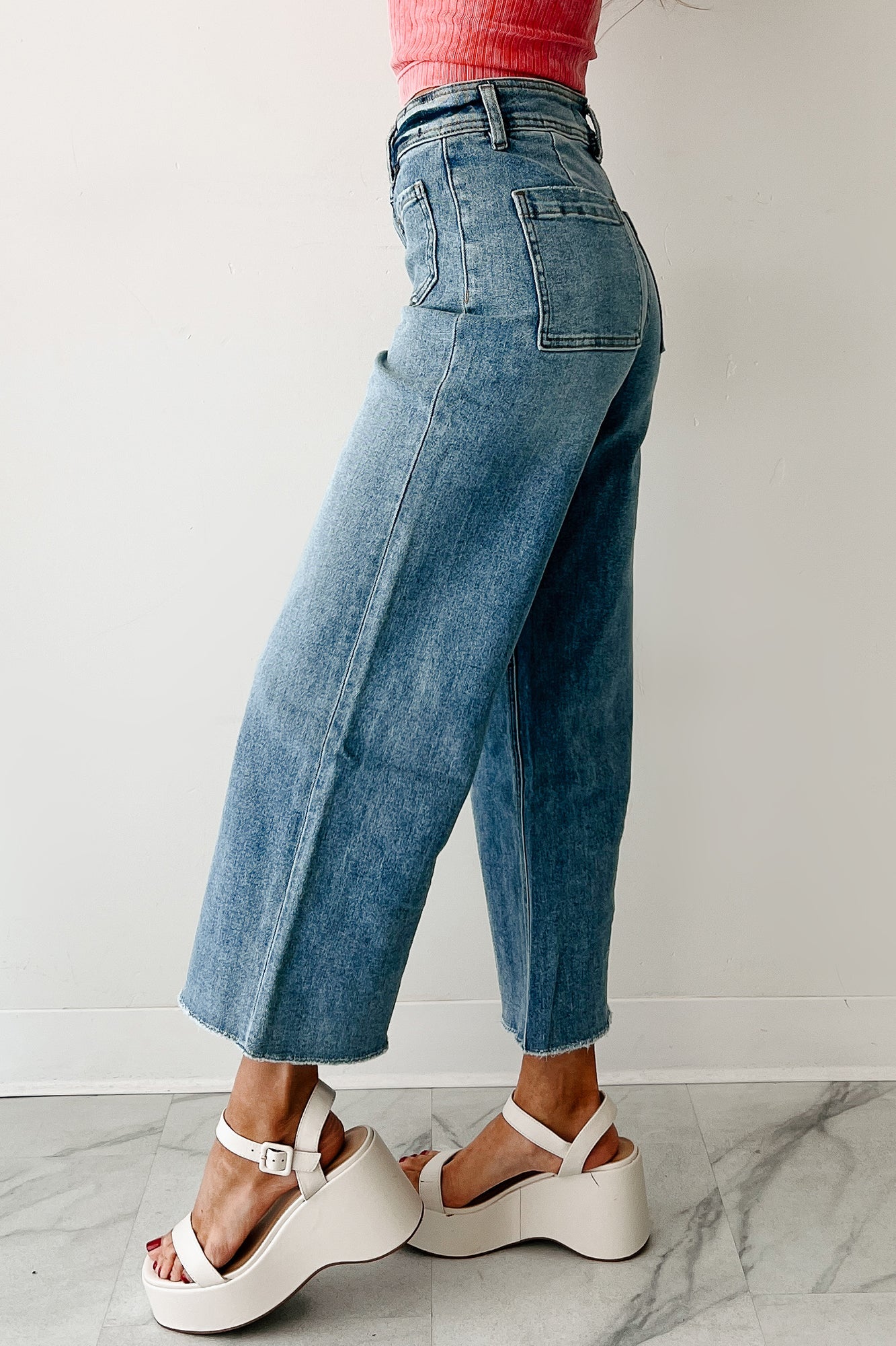 Louisa Wide Cropped Mica Denim Jeans (Light Wash)