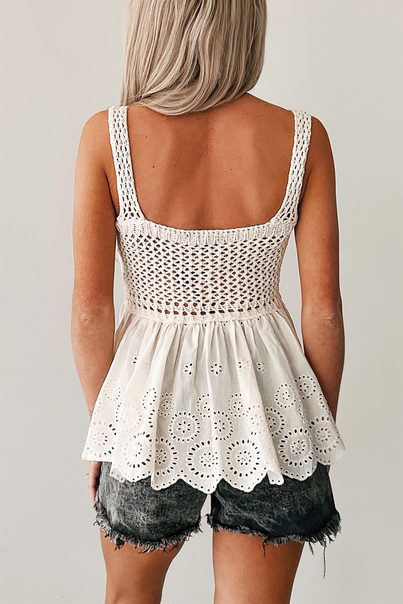 Oceanside Opal Eyelet Crochet Tank Top (Cream)