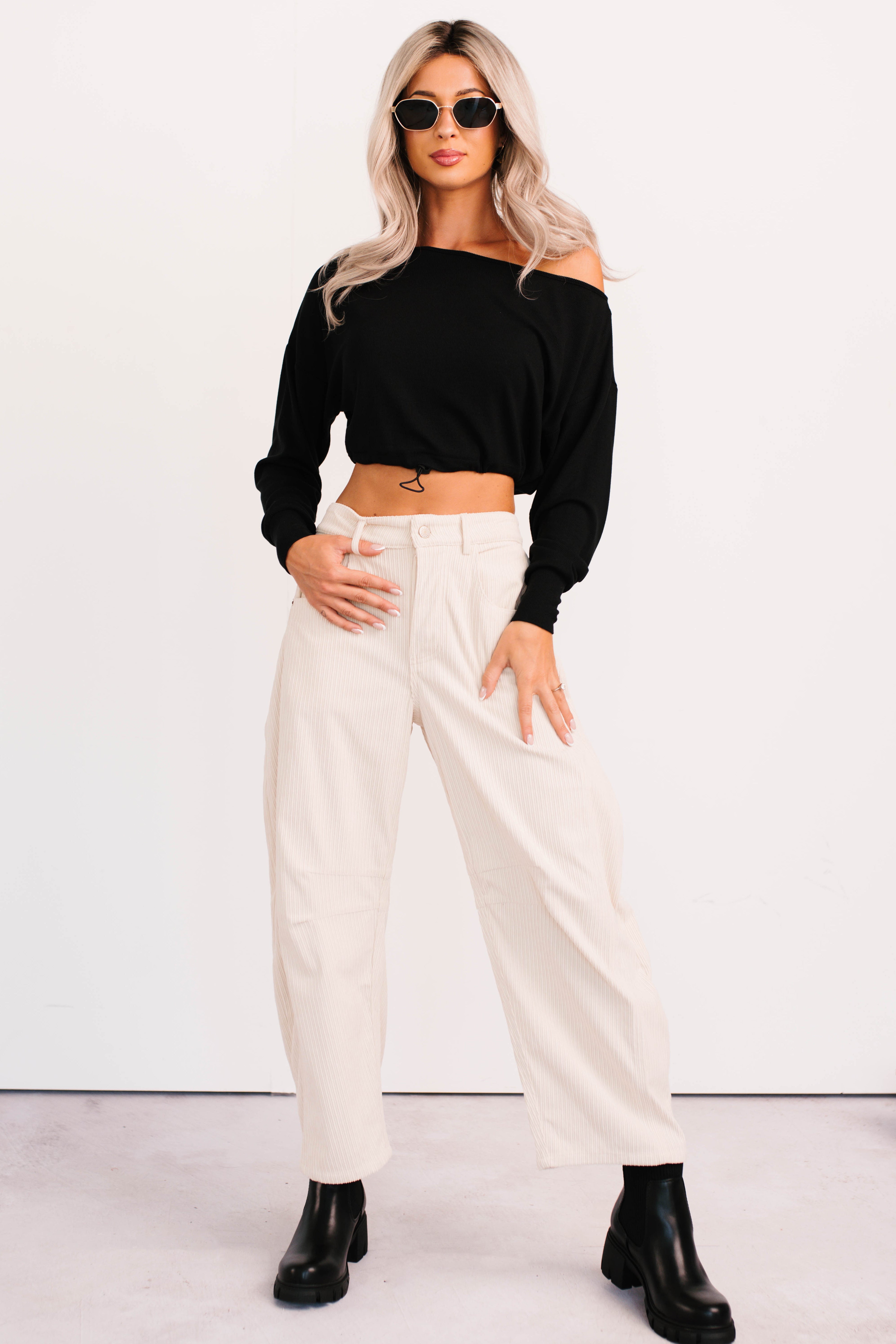 Leo Corduroy Barrel Leg Pants (Bone)