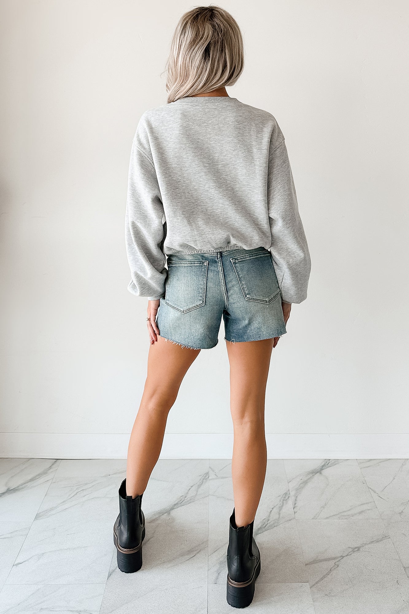 Right At Home Elastic Hem Sweatshirt (Heather Gray)
