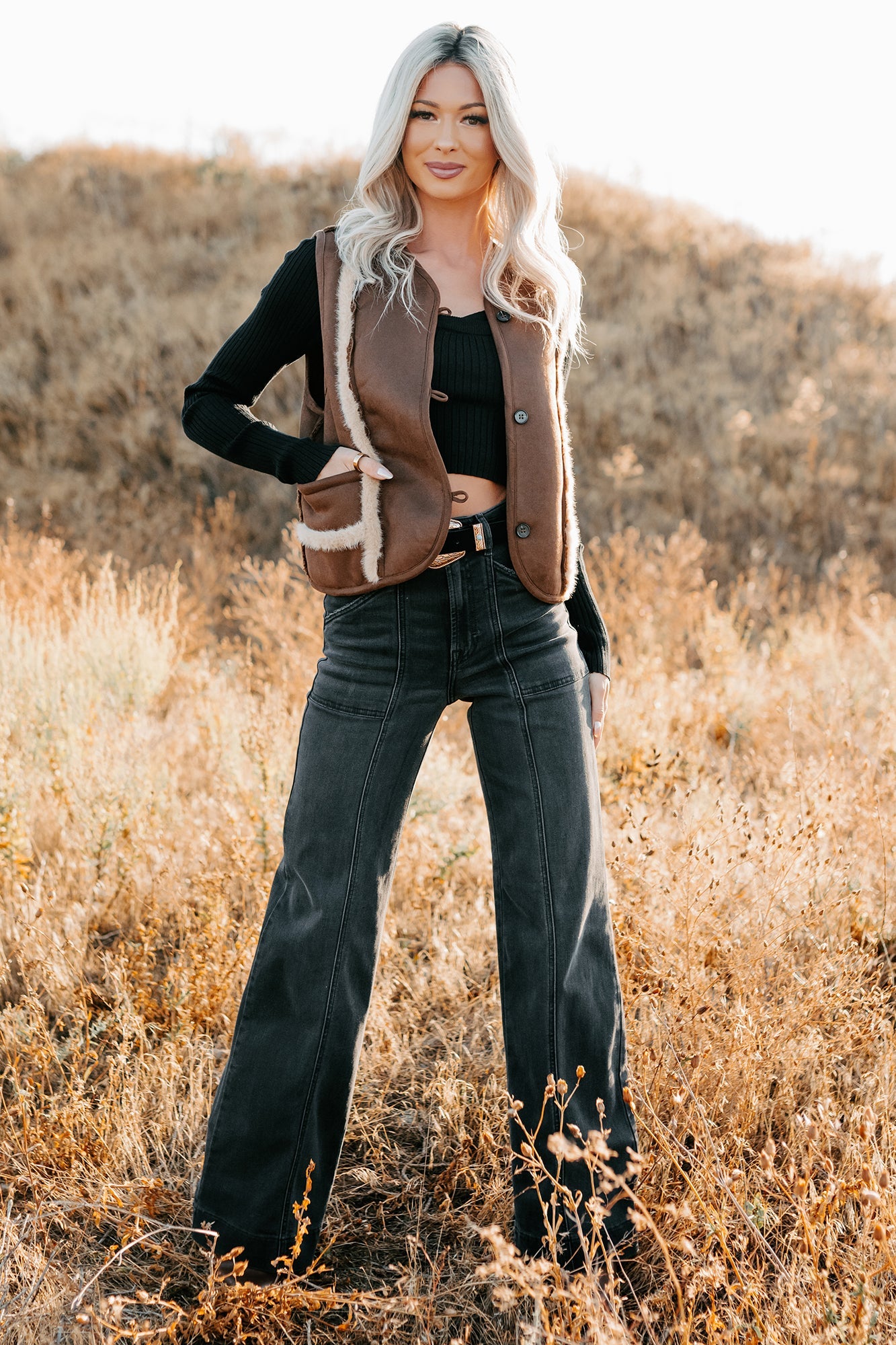 Mountain Muse Faux Suede Vest (Chocolate)