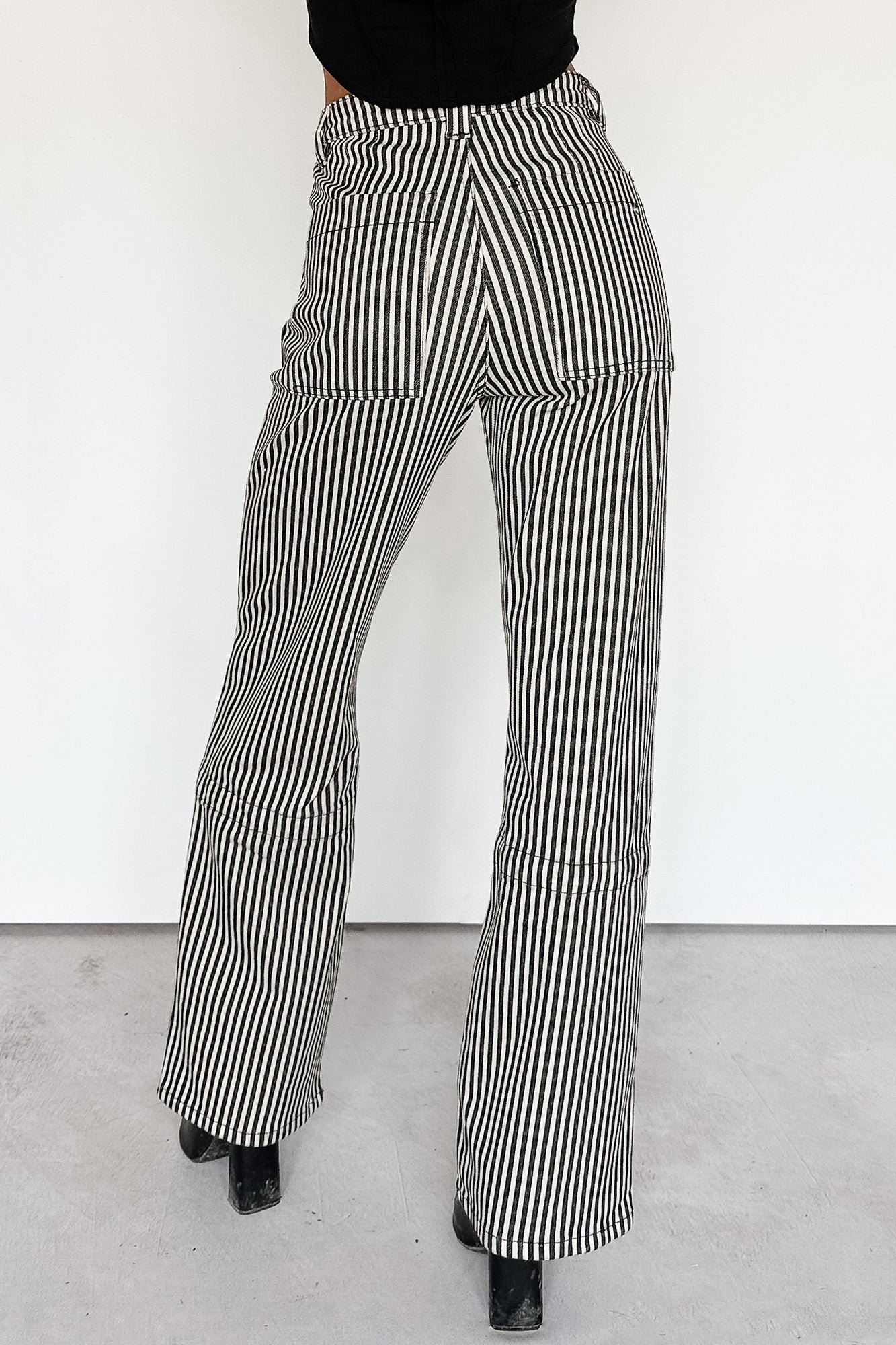 Marcus Straight Leg Striped Mica Denim Jeans (Black/Ivory)