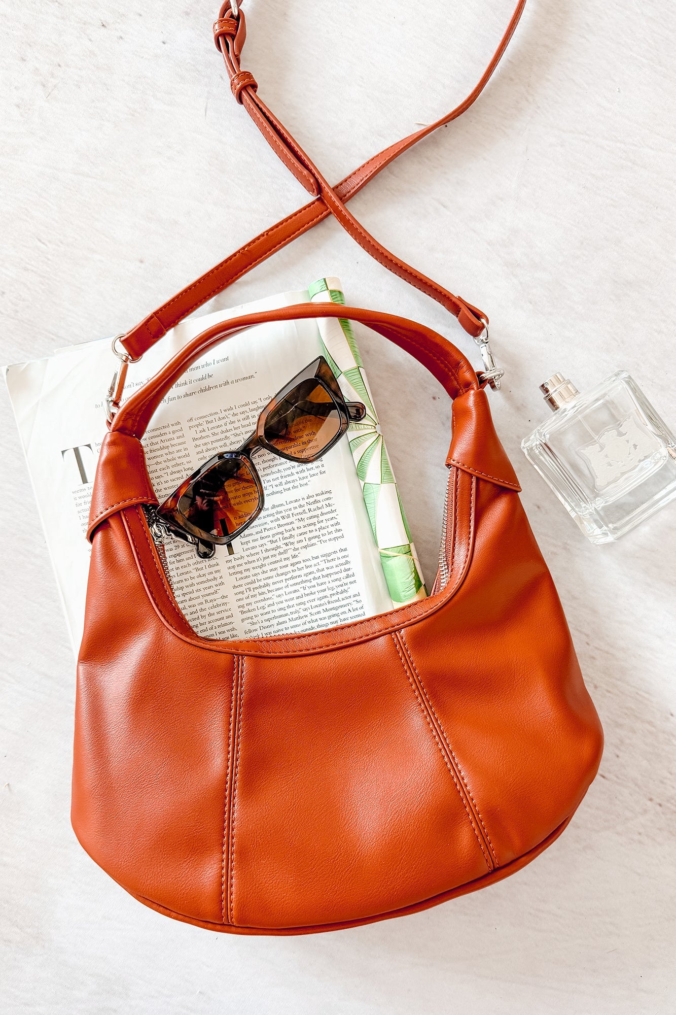 Queen's Move Faux Leather Round Handbag (Dark Brown)