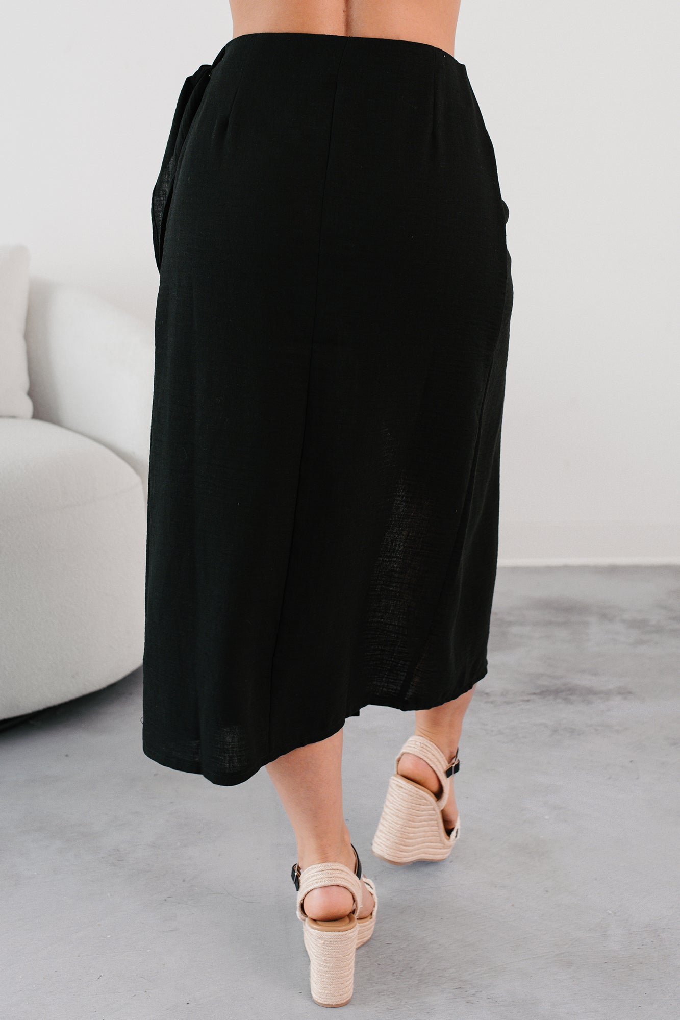 Sunlit Paths Woven Wrap Tie Skirt (Black)
