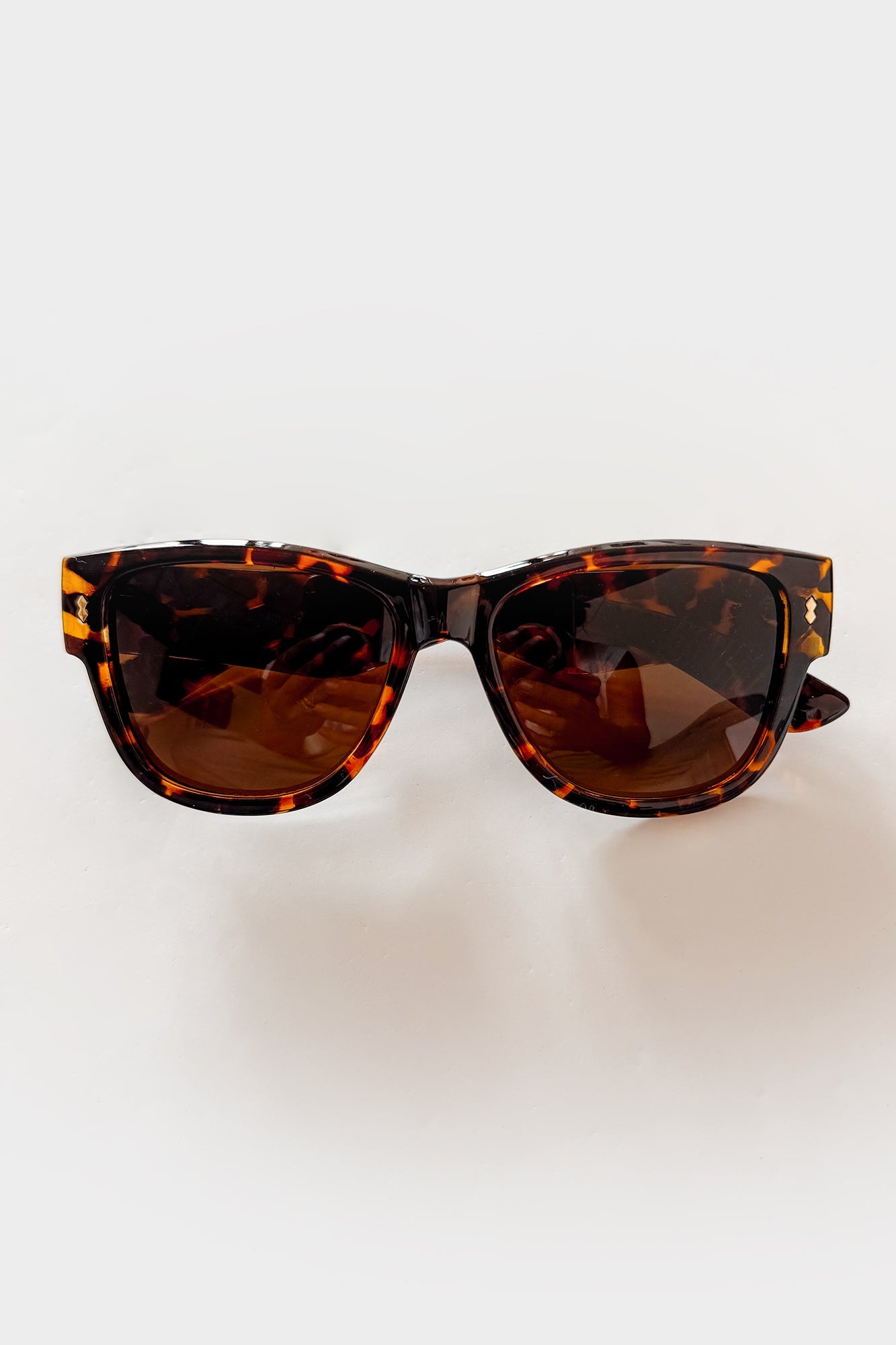 City Sleek Square Frame Sunglasses (Multiple Color Options)