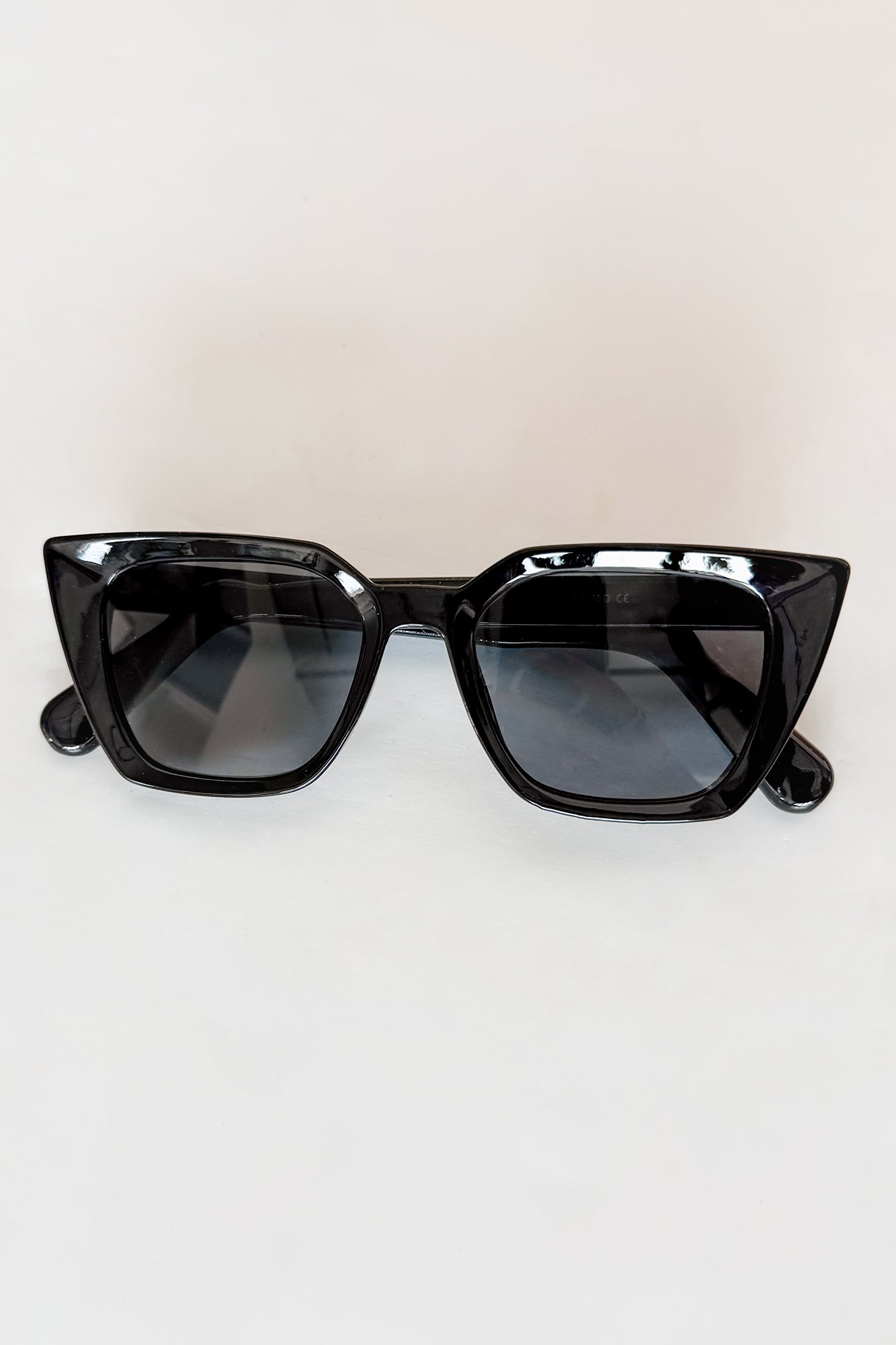 Errand Chic Squared Cat Eye Sunglasses (Multiple Color Options)