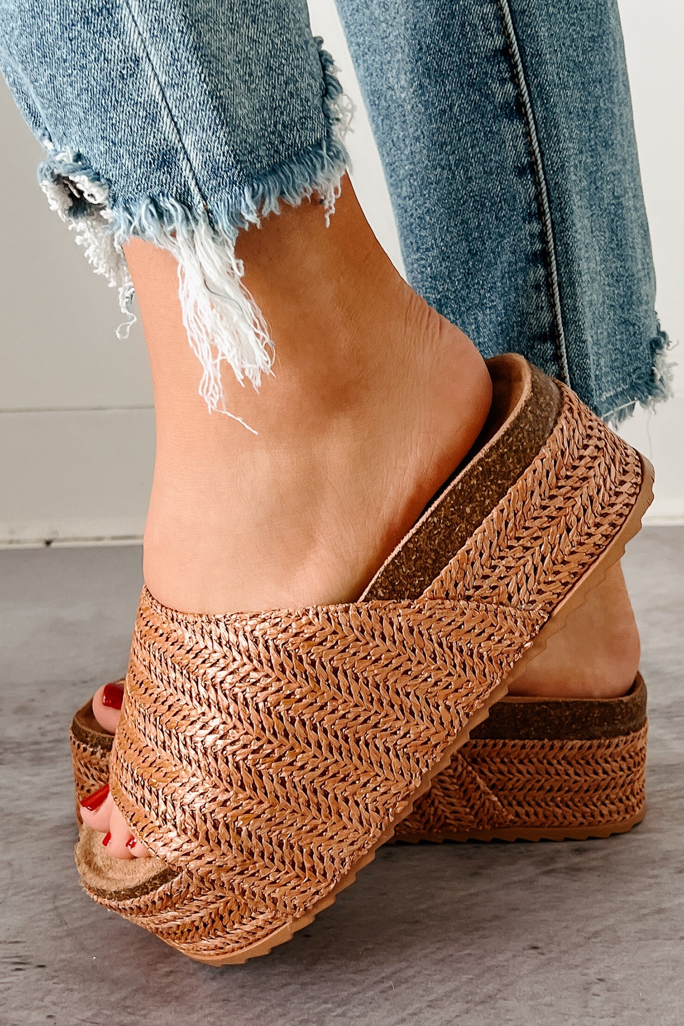 Into The Open Raffia Platform Sandals (Brown)